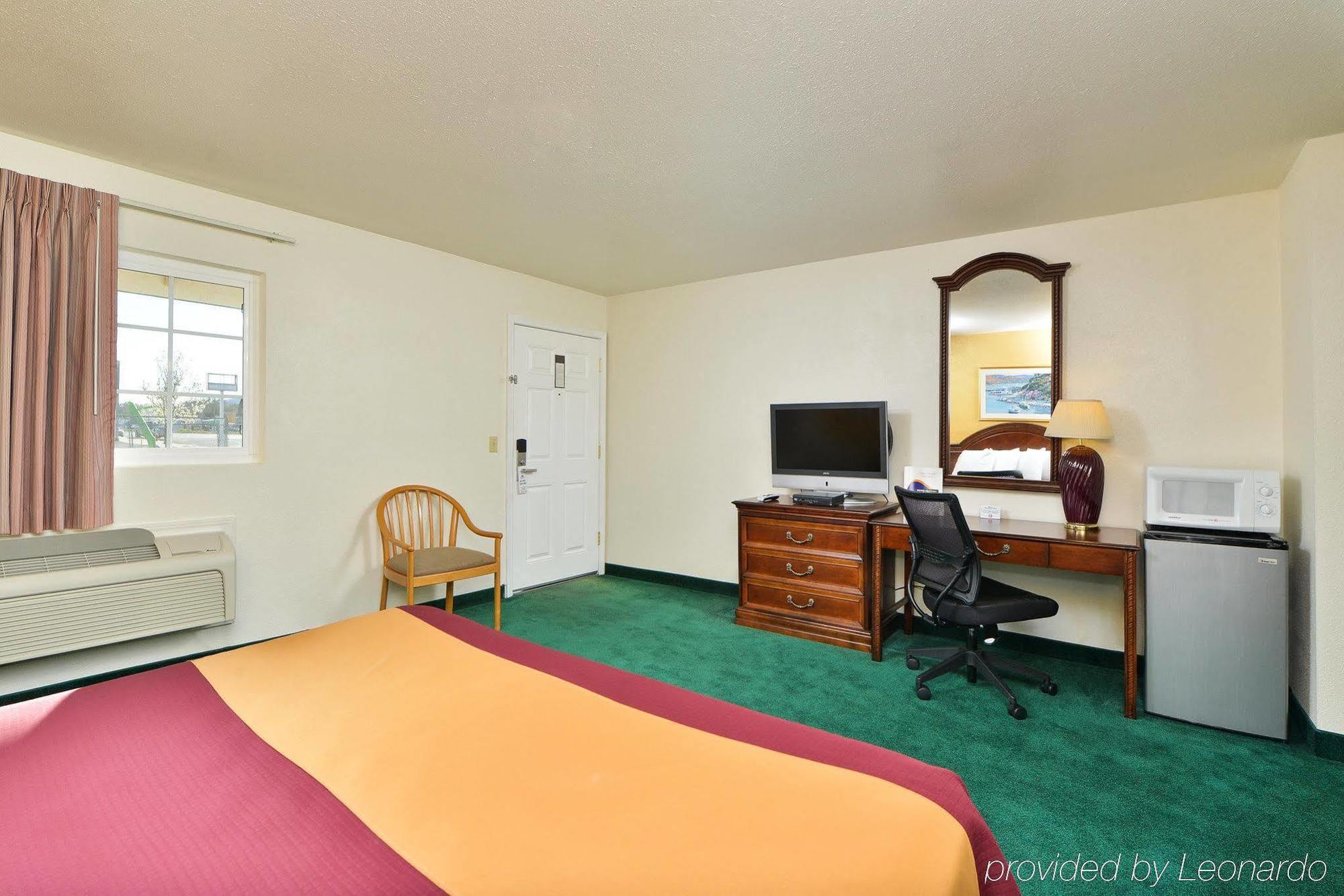 Value Inn & Suites Redding Eksteriør billede