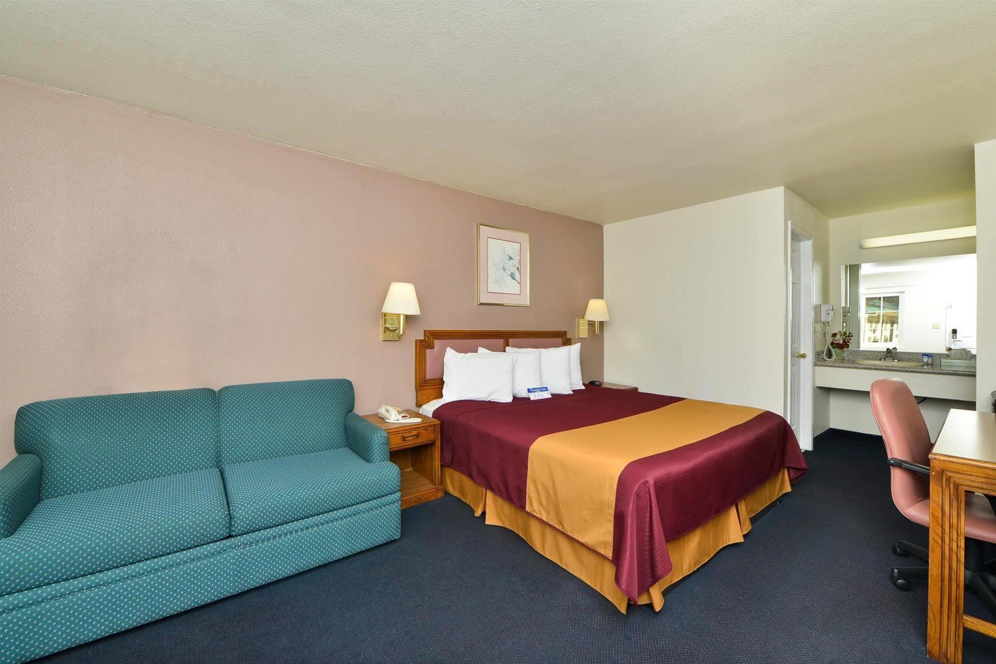 Value Inn & Suites Redding Eksteriør billede