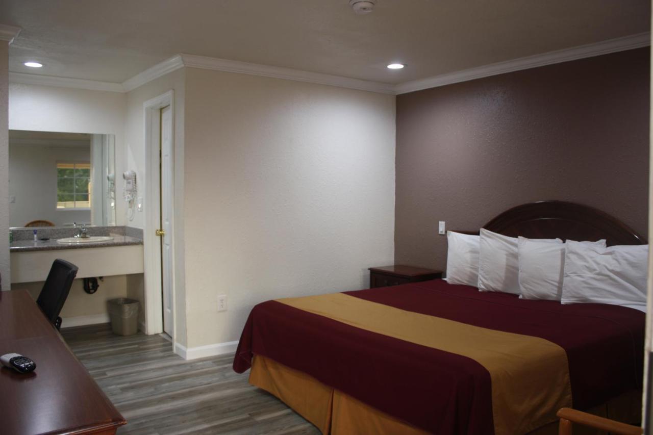 Value Inn & Suites Redding Eksteriør billede